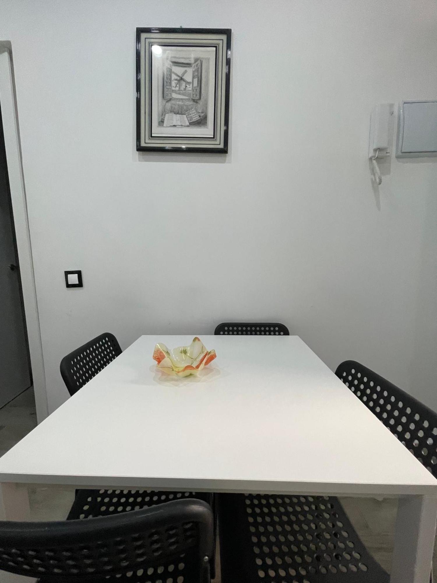Relax Apartaments 1Min Metro Madryt Zewnętrze zdjęcie